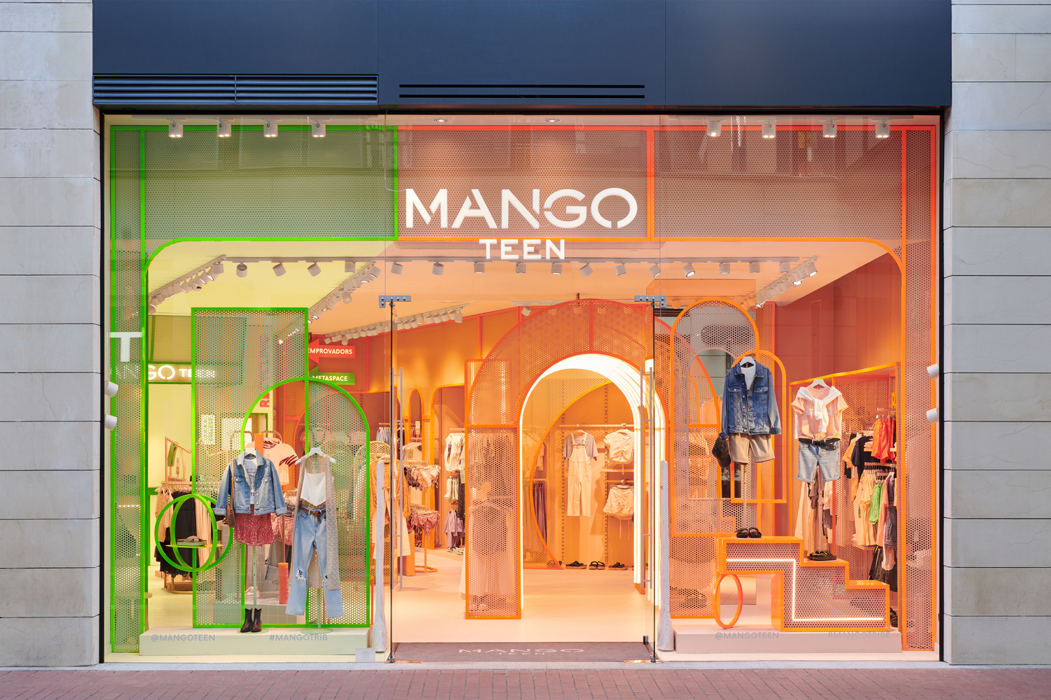 Mango Teen
